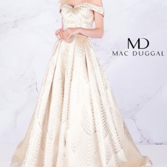 Mac Duggal Dresses & Skirts - Mac Duggal 66894